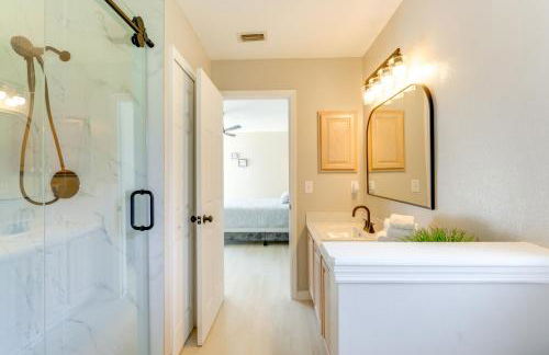 Sunny Skies and Disney Days Davenport Home with Pool! - Foto 14