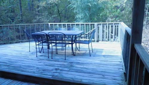 Secluded Home with Mini Waterfall and a Creek in Hot Springs - Foto 4