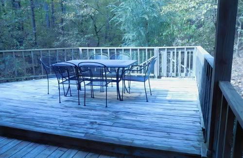 Secluded Home with Mini Waterfall and a Creek in Hot Springs - Foto 4