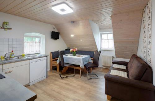 Hof in L i e b e s d o r f - Photo 5