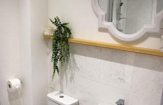 Tolson Court House - Photo 6