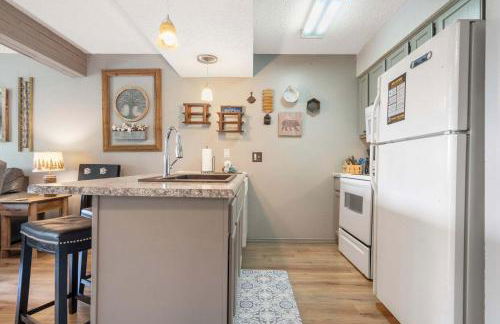 Black Bear Lodge - 1 Mile From Silver Dollar City - Foto 11