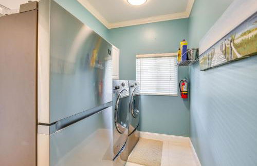 Canal Access and Pool Lighthouse Point Getaway! - Foto 30