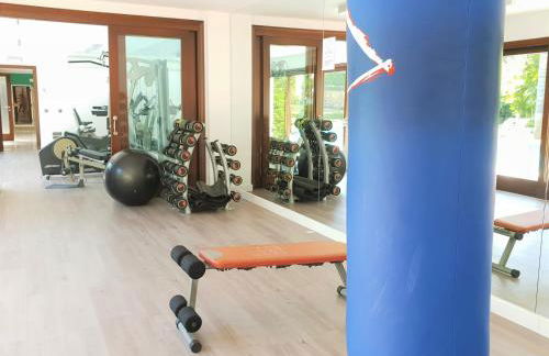 LUXURY APARTMENT FRONTAL TO THE SEA IN ESTEPONA DONCELLA BEACH - Photo 46