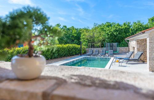 Villa Biba, a seaside hideaway with a pool - Foto 25