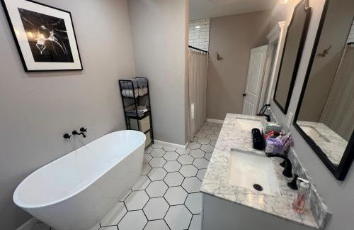 Tampa Heights Prohibition Era Bungalow - Foto 23