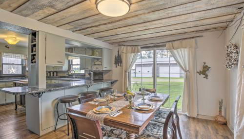 Eclectic Ladysmith Hideaway Hike and Hunt! - Foto 2