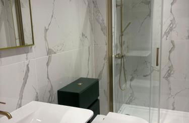 The Old Bakehouse, central historical Beverley - Photo 42