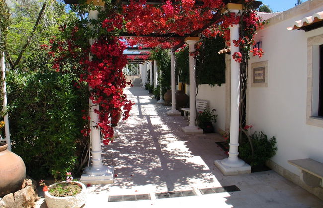 Muthu Balaia Sol - Photo 76