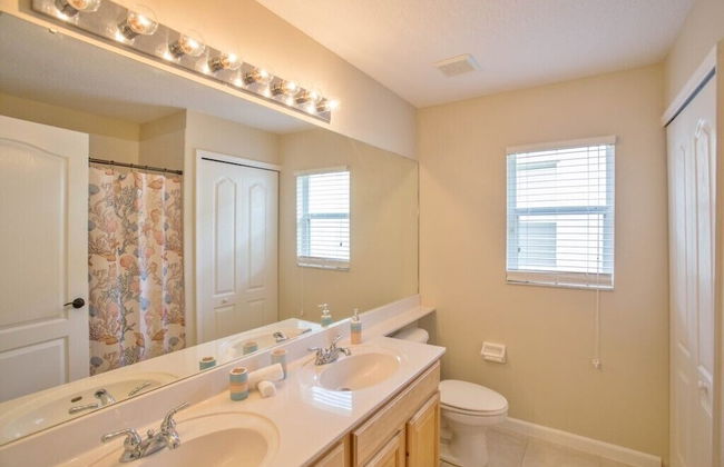 732bd 4 Bedroom Villa by RedAwning - Photo 17