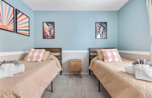 Sunkissed Private Pool 3BR Oasis w Outdoor Lounge - Foto 30