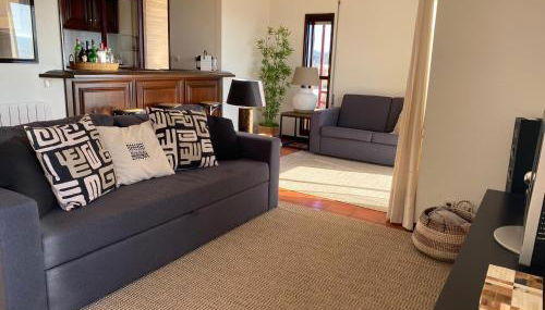 Beachfront Apartment with Swimming Pool - Foto 5