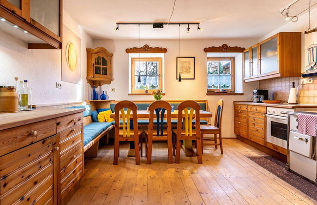 Historic Farmhouse: 200 Years old Meets new - Foto 11