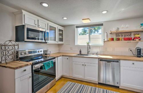 4 Mi to Coors Field Charming Apartment with Patio - Foto 11