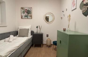 3-Zi-Wohnung-Boxspringbett-Kliniknähe - Foto 13