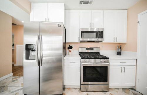 Spacious Henderson Hidden Gem! - Foto 14