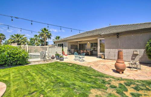 Pool Table, Yard and Grill Luxe Queen Creek Escape - Foto 36