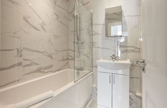 The Streatham Crib - Bright 2bdr Flat - Foto 14