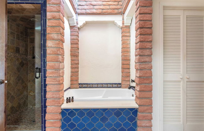 Charming 5bdr Hacienda w/ Pool, Fire Pit, Billiards La Casona by Avantstay - Foto 11