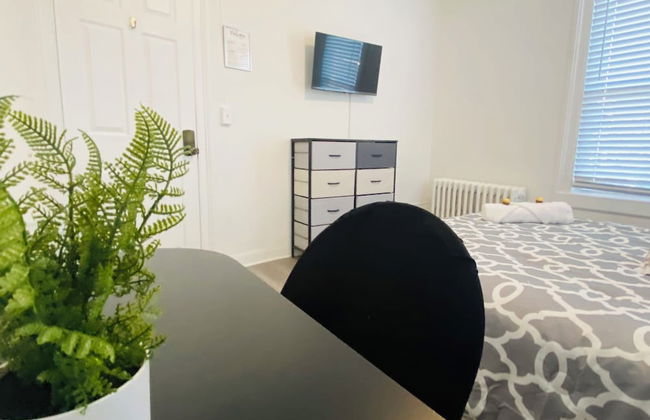 Modern Private Share Bedroom Bus stop to NYC - Foto 5