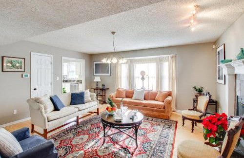 2 Mi to KU Campus Group Getaway with Patio and Garden - Photo 4