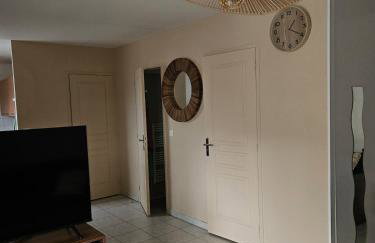 Grand T2 A DEUX PAS DE LA PLAGE LOZARI - Foto 20