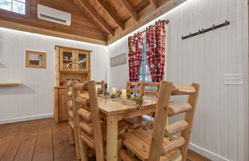 Summer Breeze cabin at Cabin Fever in NC - Foto 7