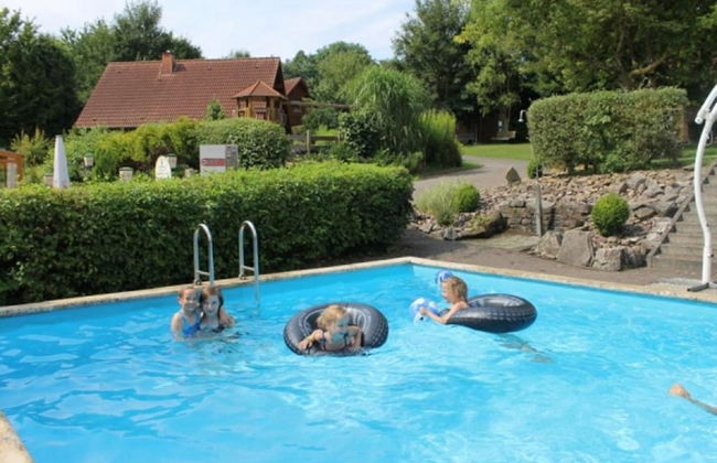 Detached Home in Germany With Loggia - Foto 11