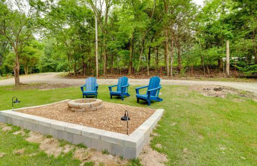 Woodsy Gassville Getaway about 3 Mi to White River! - Foto 31