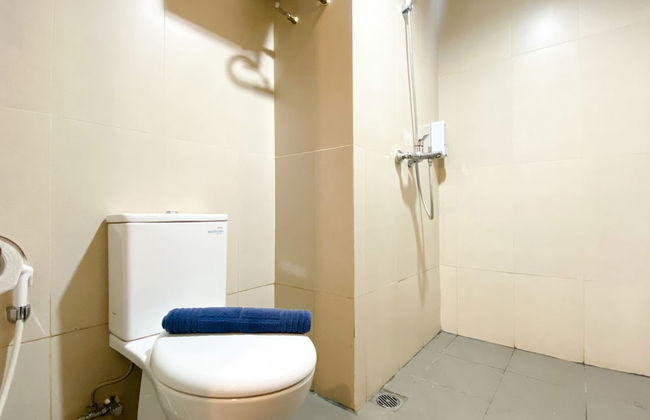 Best Choice And Homey Studio At LRT City Jatibening Apartment - Photo 13