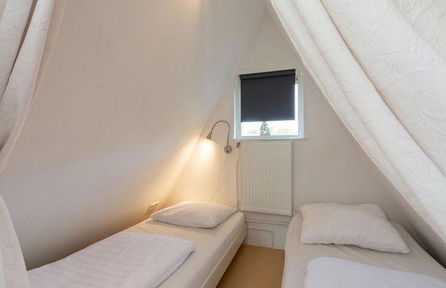 Holiday Home Near Beach of Sint Maartenszee - Foto 9