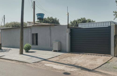 Residencial Casas 1 e 2 quartos Tv Ar Estacionamento Wifi Próximo ao Centro e Paraguai - Foto 80