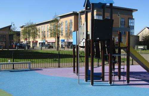 Progressive House 5 Bedrooms Inc Study with Sofabed, Garden, Smart TV in Every Bedroom FREE Parking - Foto 79