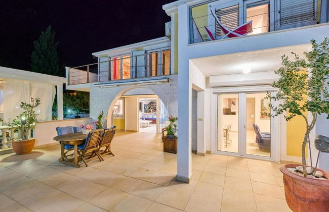 Sea Breeze Residence Villa by the Sea With Pool - Foto 22