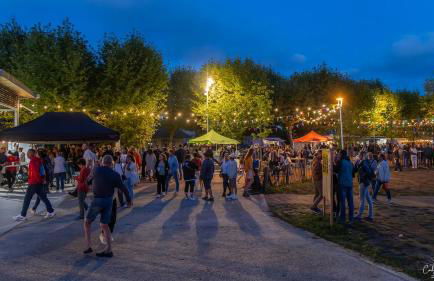 Le Cabanon du Marché - Foto 16