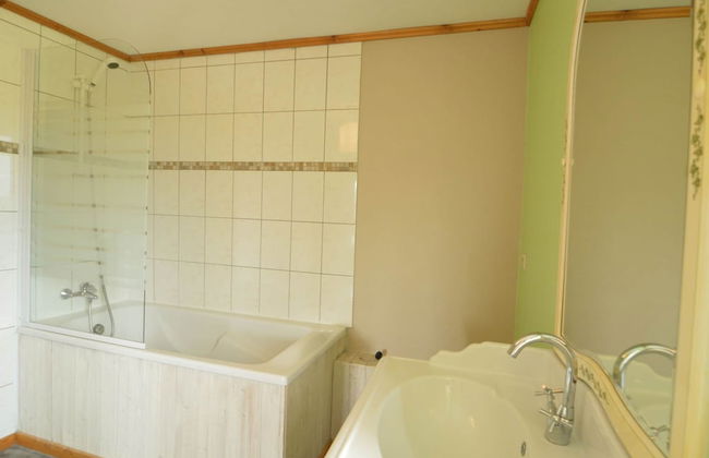 Lovely House With Much Luxury and Comfort - Photo 32