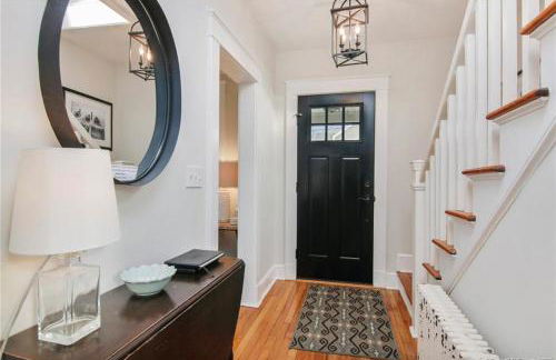 The Mystic Charmer ,formerly The Charmer - Foto 2