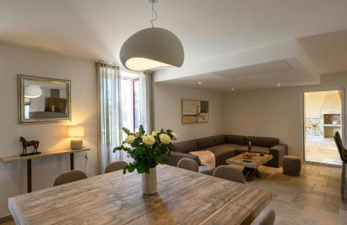 Luxurious Villa With Spa And Indoor Swimming Pool - Foto 8