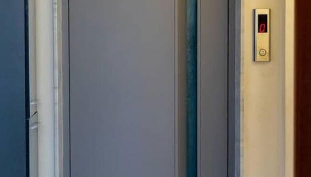 Petralona Dazzling top Floor 2BD AP - Foto 5, Habitación