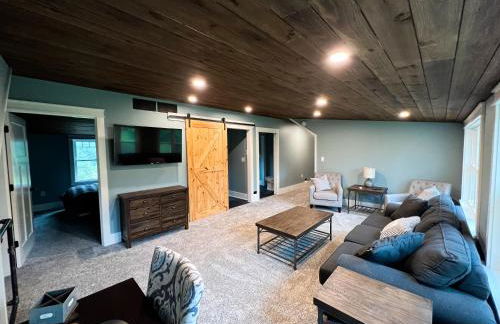 Modern Industrial Farmhouse - The Wayback - Foto 12