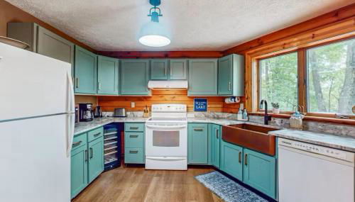 Cozy Log Cabin Near Ski Area and Lake including Hot Tub - Foto 3