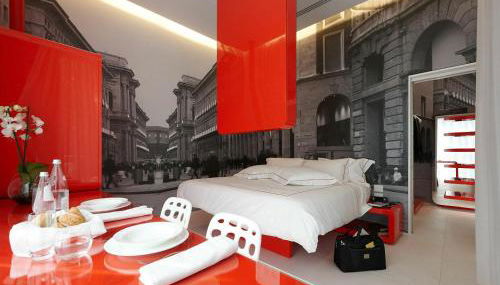 Town Suites - Photo 3