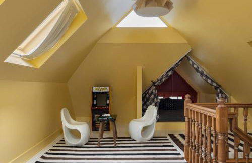 Luxury victorian 8BD 3.5Bth Game yard - Foto 32