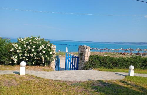 Sunset Beach House Posseidi - Photo 1