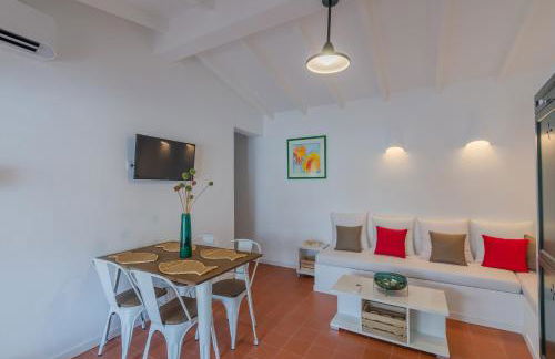 La maison dans la calanque 1 mn à pied de la plage d'ALCAUFAR - Foto 7