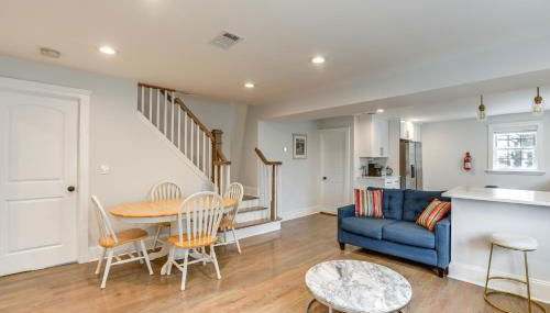 Long Branch Getaway - Walk to Beaches and Dining! - Foto 4