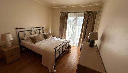 Deluxe House - Photo 2