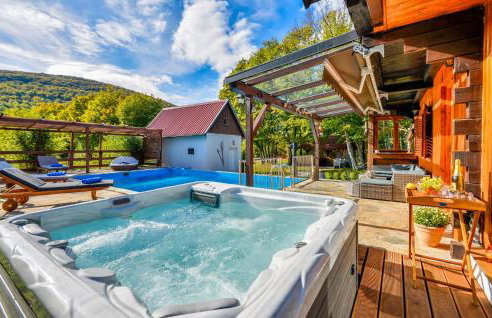 Lovely Home In Frkasic - Photo 2