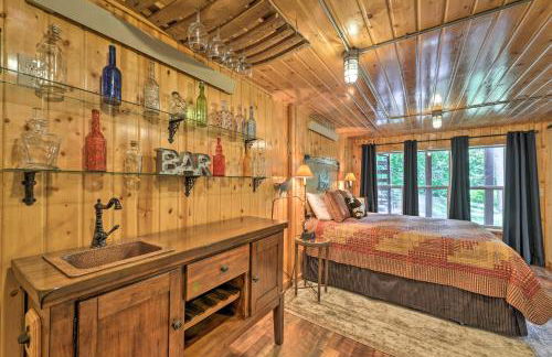 Alpine Adventures Cozy Log Cabin with Deck and Views! - Foto 14