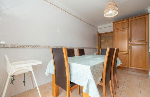 Atlantic Ocean 2BDR with Pool by LovelyStay - Foto 34